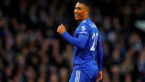 Юнайтед впери поглед в Тилеманс, ще се конкурира с Лестър за подписа му