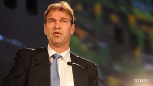 Фербеек: Предстоят ни два финала срещу Сърбия и Гана