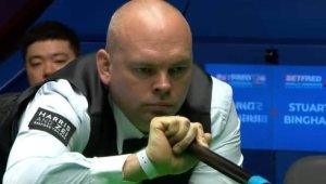 Бингам излъга Динг в страхотен трилър от първия кръг на Световното първенство