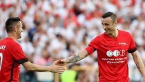 От Керала за Бербо: Идва човекът със златното докосване! + ВИДЕО