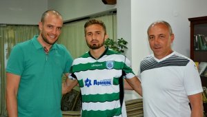 Трансферен удар: Тормозил Манчестър Юнайтед и Бенфика подсили Черно море