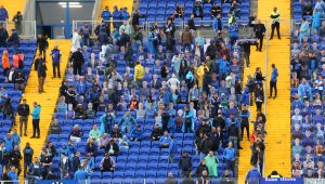 И феновете на Левски поискаха отваряне на стадионите