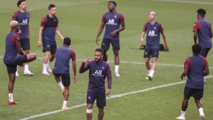 Щастие и еуфория в ПСЖ: Неймар и Тухел на седмото небе