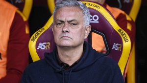 Моуриньо каза защо защити Станкович от гнева на тифозите