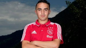 Колабиралият играч на Аякс ще се размине без сериозни увреждания