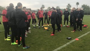 След погрома над Капело: Здрави тренировки в ЦСКА + ВИДЕО И СНИМКИ