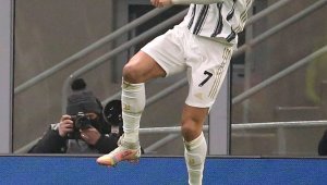 Кристиано Роналдо съсече Интер на две, но се намуси на Пирло + ВИДЕО