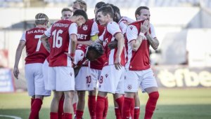 ЦСКА на крачка от огромен трансфер! Взима бивш на Байерн със секси мама