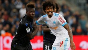 Балотели минава прегледи в Марсилия