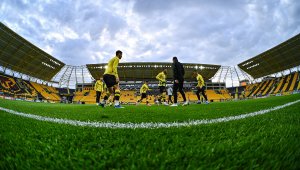 Огромна новина за новите стадиони на Ботев и Локо в Пловдив