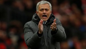 Моуриньо не иска нов отпред