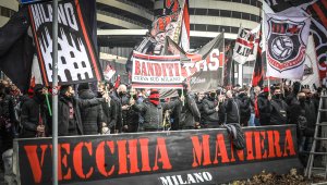 Тифозите на Милан почетоха паметта на Джеки пред "Сан Сиро" + СНИМКА