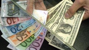 Отборите на Световното делят 350 млн.