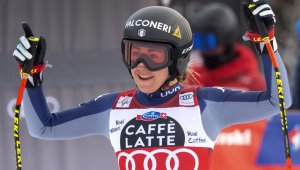 София Годжа спечели победа №100 за италианските женски ски