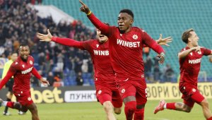 Звезден бартер: Светослав Вуцов в ЦСКА, Джеймс Ето'о &ndash; в Левски