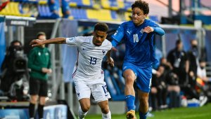 Чистката продължава: ПСЖ се разделя с френски национал