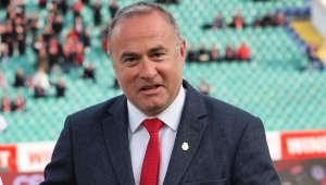 Шеф в ЦСКА: Попитахте ли Янев какво е искал да каже?