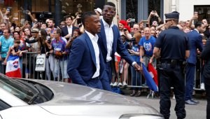 Погба остава верен на "старата госпожа"