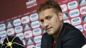 Стилиян Петров: Не ставам за президент на БФС. Ще подкрепя Бербатов