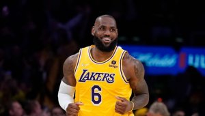 ЛеБрон изпревари и Пощальона, вече е №2 по точки в историята