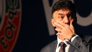 Кой ще е президент на БФС? Прекратиха мандата на Боби Михайлов