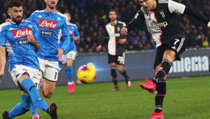 Роналдо за първи път загуби два поредни финала