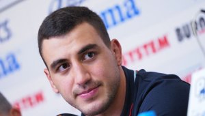 Новиков се пуска на Дан Колов &ndash; Никола Петров&ldquo;