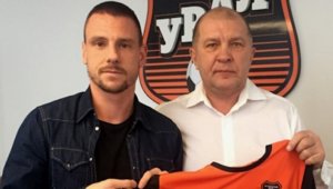 Хичо натри носа на Занев в БГ дербито на Русия