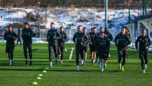 Славия с първа загуба, Рубин Казан наби "белите"