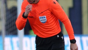 Никола Попов получи назначение от УЕФА