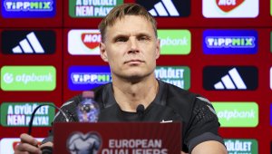 Латвийският селекционер е респектиран от класата на България