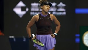 Осака се измъчи, но продължава напред на „Уимбълдън“