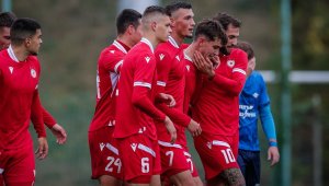 ЦСКА смачка Спартак Плевен