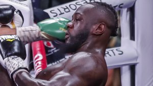 Нокаут! Китаецът Жан преби Уайлдър