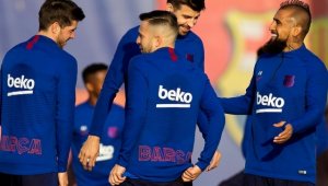 ПРОГНОЗА: Наполи - Барселона