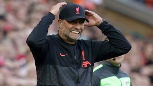 Мистерия: Нещо при Ливърпул куца