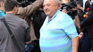 Бат Венци отсече: Няма да пусна играч на Славия дори и в Ман Юнайтед