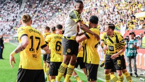 Дортмунд слага край на баварското иго днес