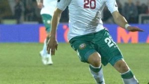 Висла не иска Цецо Генков, Левски се доближава до него