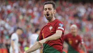 Барса? Бернардо Силва отива в Саудитска Арабия