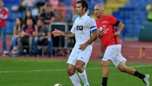 Луиш Фиго: В Барса имах всичко, но преминаването в Реал не беше грешка