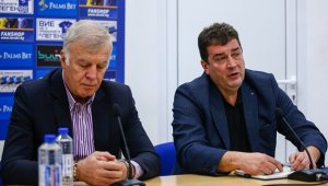 Левски чака пачки от Турция