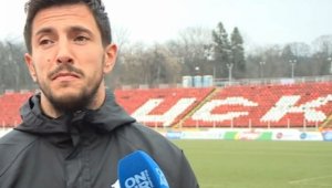 Ас на ЦСКА слага лентата срещу "петлите"
