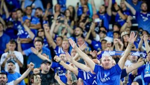 Саморазправа! Напрежение между фенове на Борац и Левски
