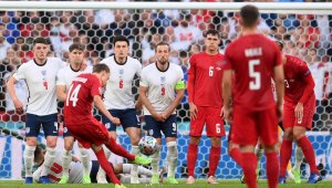 Дания да не пищи, голът им е нередовен + СНИМКИ