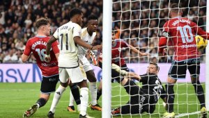 Реал би без напрежение и с два автогола Селта 