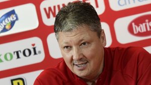 Какво се е случило между Пенев и ЦСКА? Разкриха защо Любо е отрязал &bdquo;червените&ldquo;