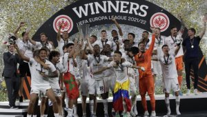 Вратар се изсмя на Ман Юнайтед, отсвири договор за 4 години с клуба