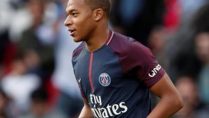 Мбапе е по-голям професионалист от Меси