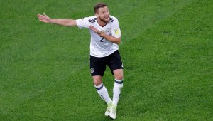 Интер не се отказва от Мустафи, извади нова оферта